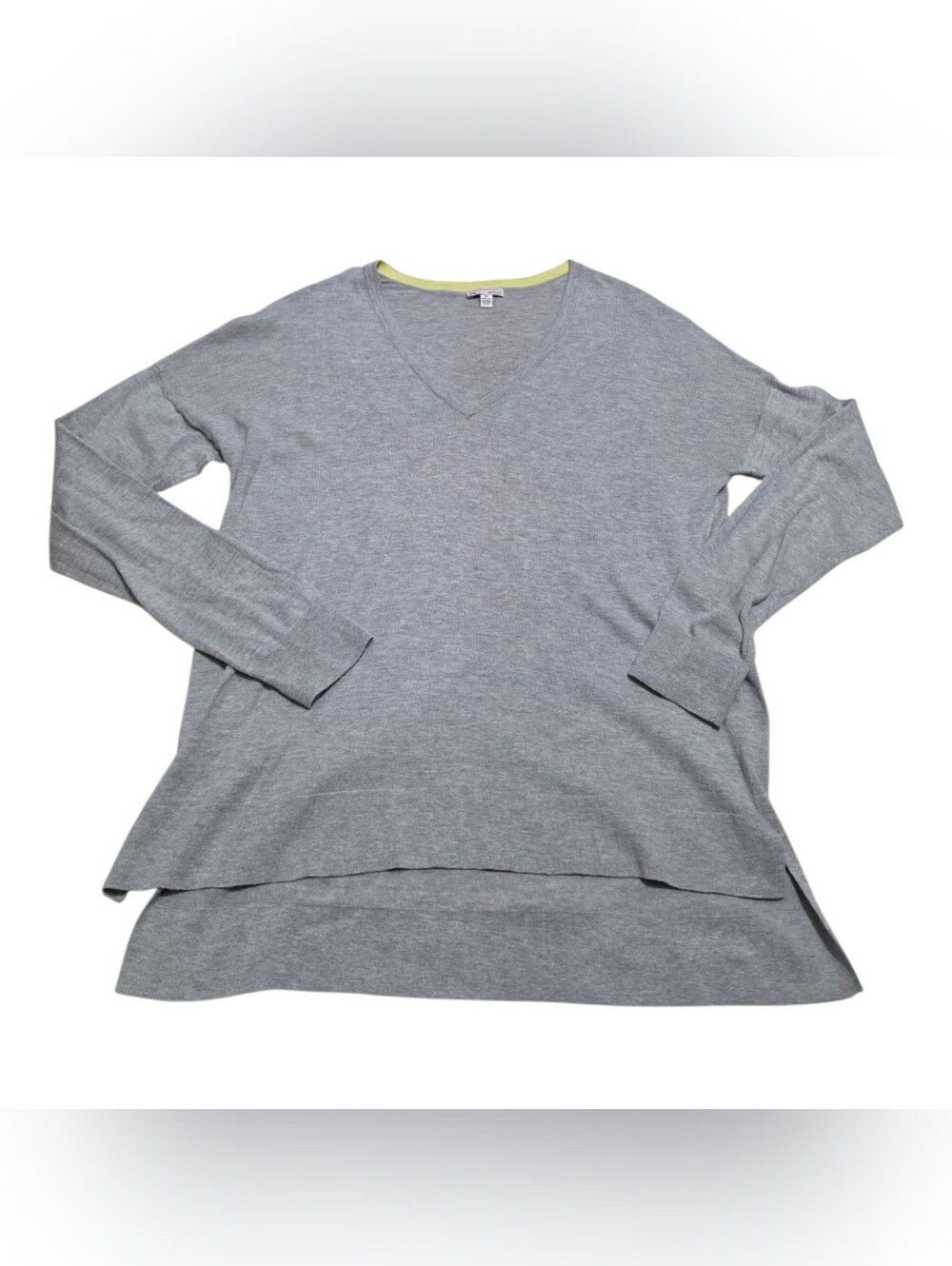 GAP Silk Blend Light Gray V-Neck High-Low Lightweight Sweater
